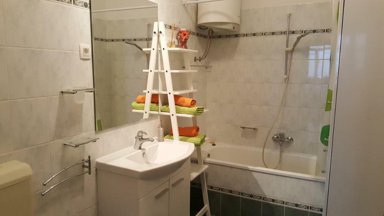 Centar Old Town, With Free Private Parking Apartment Пула Екстериор снимка